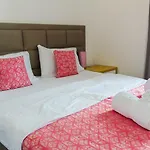 Tatil Evi Oaza Mira & Resort-فندق ومنتجع واحة الهدوء Vlasic