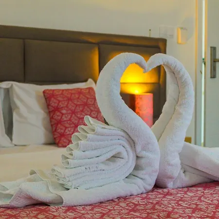 Oaza Mira & Resort-فندق ومنتجع واحة الهدوء Vlasic