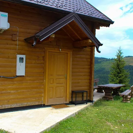 Oaza Mira & Resort-فندق ومنتجع واحة الهدوء Casa de Férias Vlasic